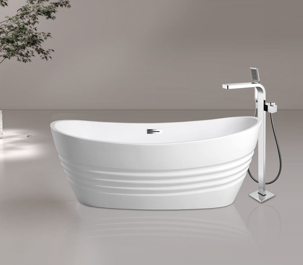 Freestanding Fluted Bathtub view 5